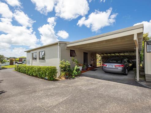 6 Cliff View Drive, Green Bay