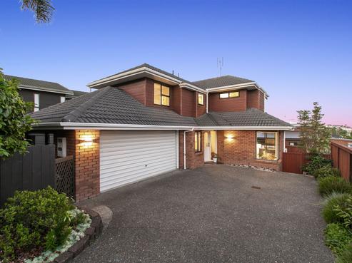 77A East Coast Road, Castor Bay