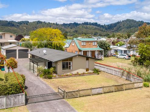 214 Papanui Road, Whangamata