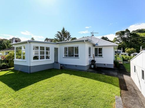 16 Awanui Street, Merrilands
