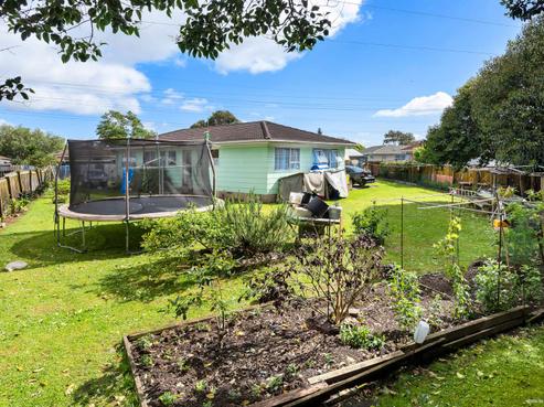 10 Blair Place, Otara