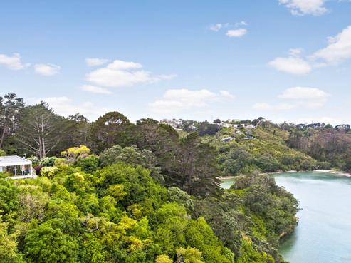 42A Sylvania Crescent, Lynfield