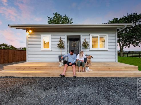 1082 Old North Road, Waimauku