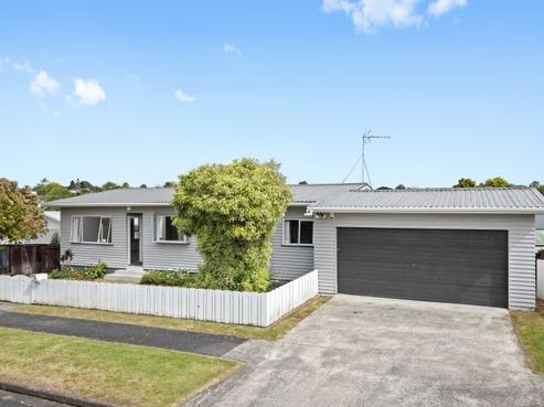 1 Churchill Street, Pukekohe
