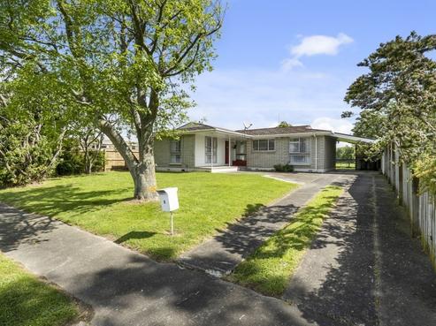 8 Egmont Place, Westbrook