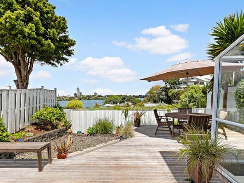 4/74 Kitchener Road, Milford