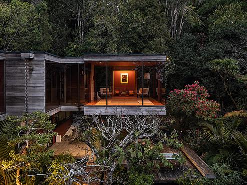 73 Scenic Drive, Titirangi