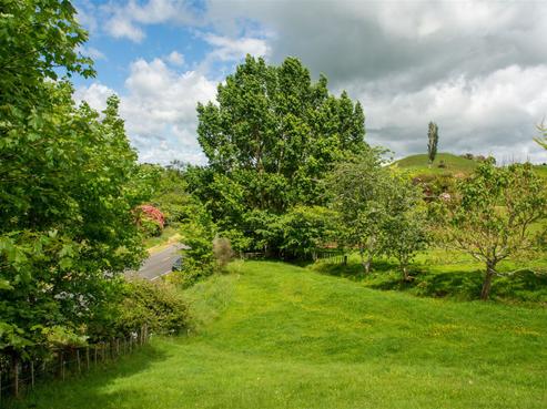 1779 Ohura Road, Douglas