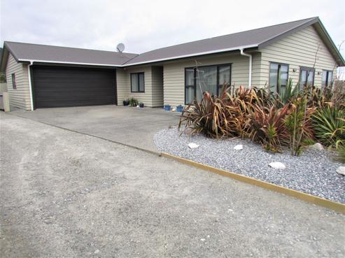 78 Domett Esplanade, Cobden