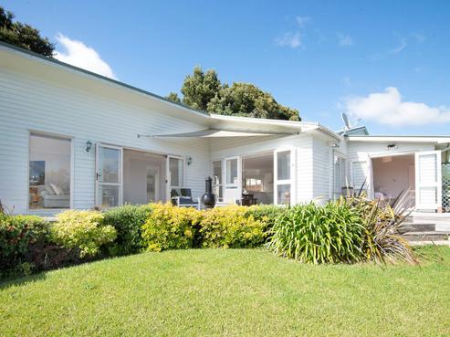 93 The Bullock Track, Mahurangi West