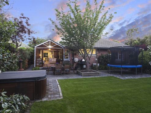 11 Hampton Place, Burnside