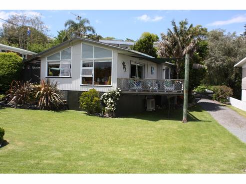 306 Beach Road, Onerahi