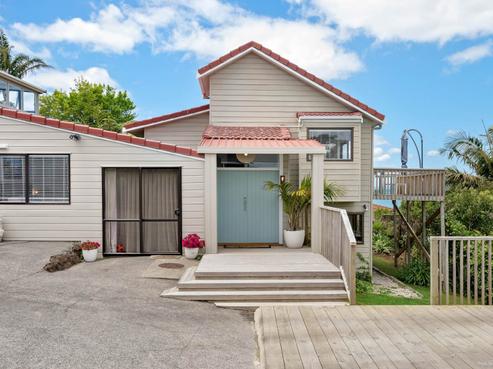 2/19 Oban Road, Browns Bay