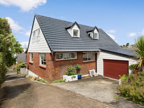 1/139 Weatherly Road, Torbay