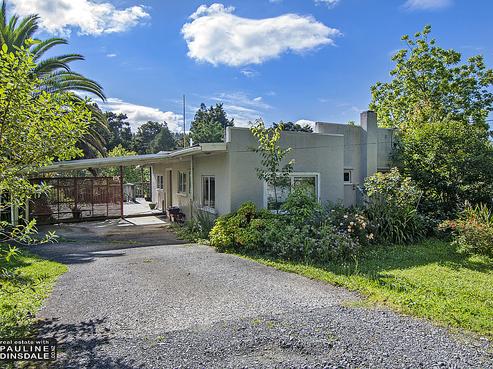 8 Snake Hill Road, Kamo