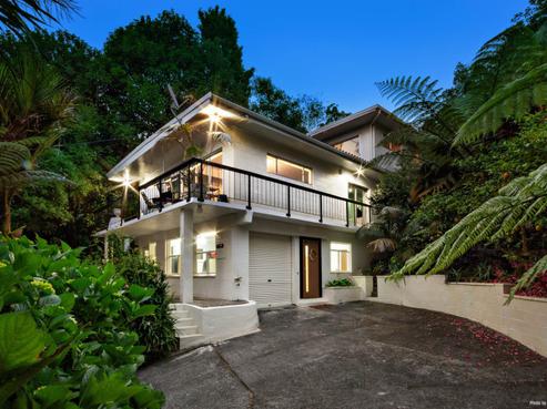 173 Woodlands Park Road, Titirangi