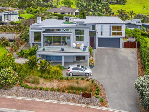 10 Lax Crescent, Leigh