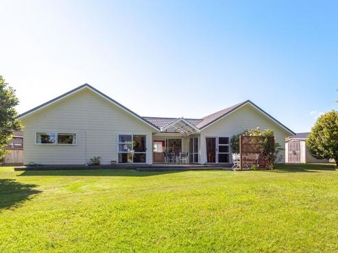 126 Moana Anu Anu Avenue, Whangamata