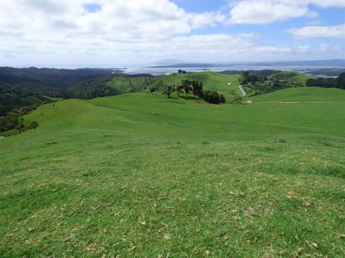 412 Whakapirau Road, Taharoa
