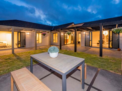 16 Regent Drive, Paraparaumu Beach