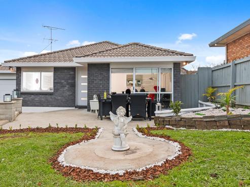 1/5 Vesca Place, Golflands
