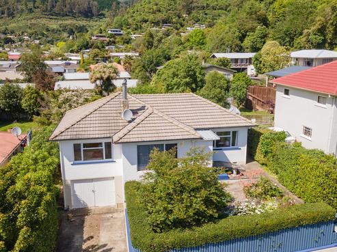 15 Hinau Street, The Brook