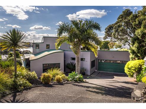8 Ardern Avenue, Stanmore Bay