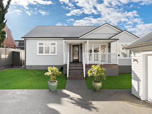 24 Ngatiawa Street, One Tree Hill