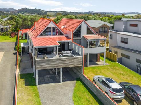 117A Tangaroa Road, Whangamata