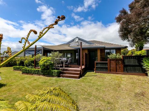 21 Poplar Grove, Whalers Gate