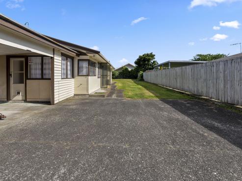 9B Kawaha Point Road, Fairy Springs