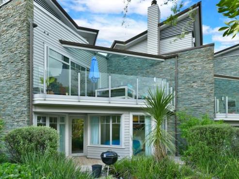 18 Little Compton Mews, Snells Beach