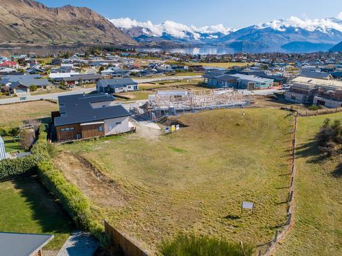 12 Landsborough Lane, Wanaka