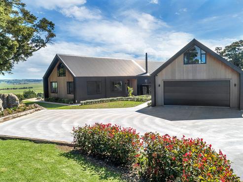 307 Apotu Road, Kauri