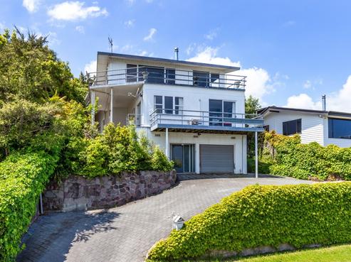 38 Ngauruhoe Street, Hilltop