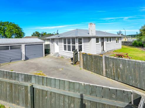 2 Montrose Street, Flaxmere
