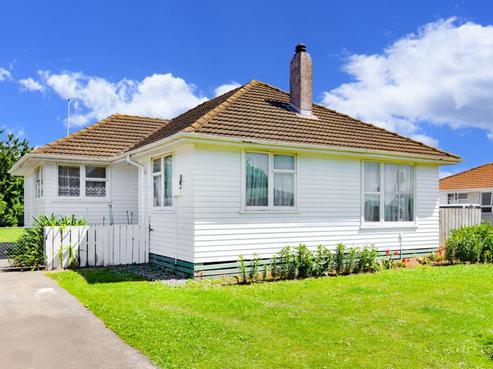 406 Huia Street, Camberley