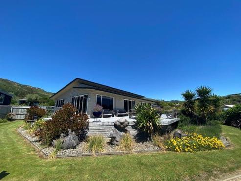 25 Nyhane Drive, Tata Beach