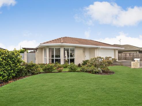 19B Shannon Grove, Pukekohe