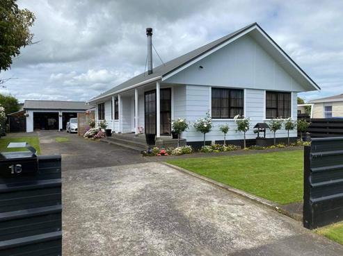 16 Kamahi Avenue, Hawera