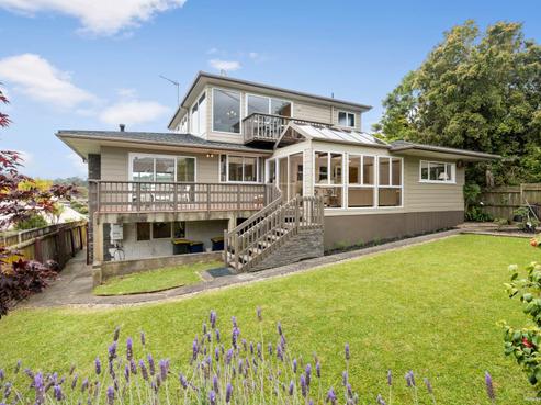 329 Beach Road, Campbells Bay
