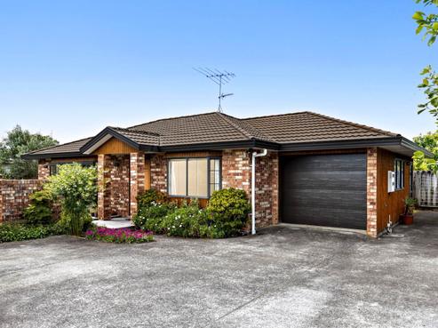 276A Meola Road, Point Chevalier