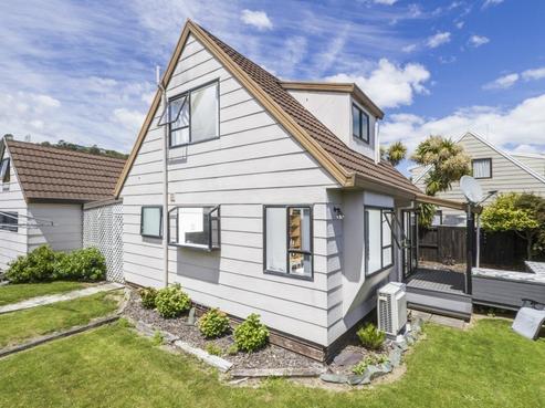 19 Towai Street, Stoke
