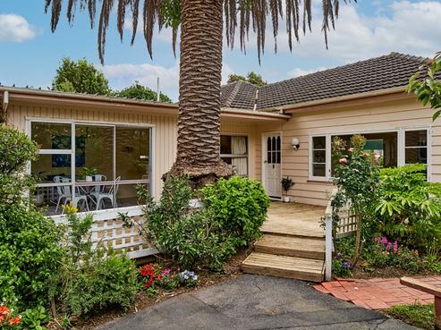398 Muritai Road, Eastbourne