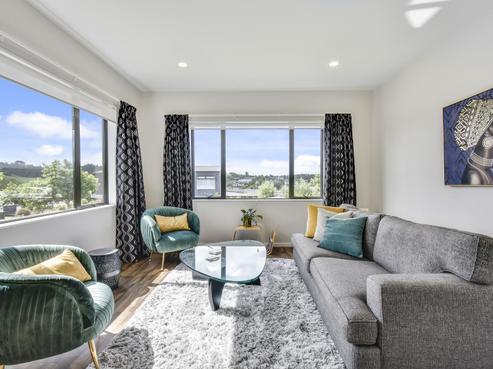 24 Knoll Rise, Pukekohe