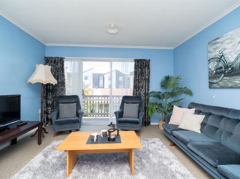 4/41 Cameron Road, Hamilton East