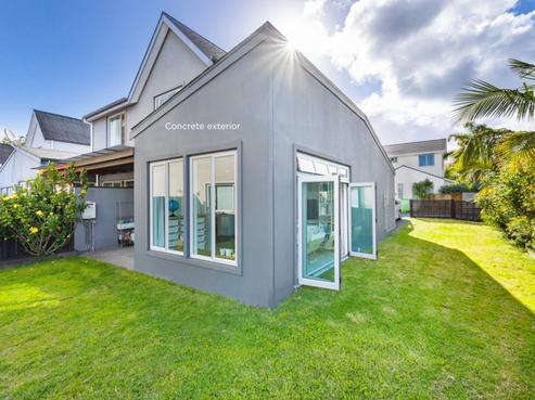 7N Clearwater Cove, West Harbour