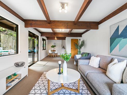 82D Verbena Road, Birkdale