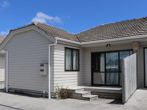 3/82 Clyde Street, Hamilton East