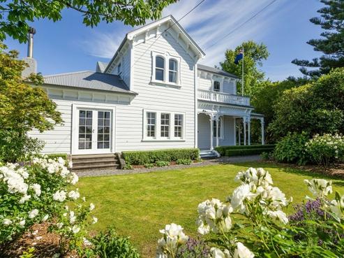 17 Johnston Street, Featherston